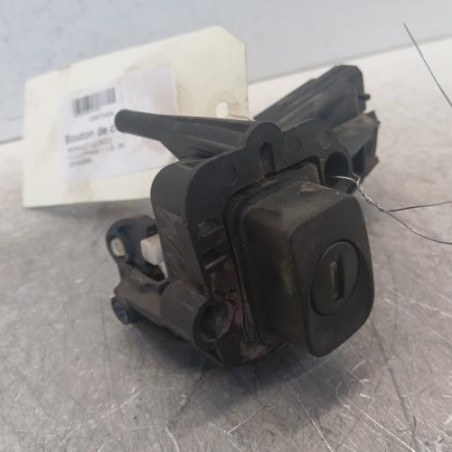 Bouton de coffre RENAULT CLIO 2