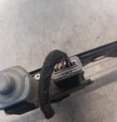 Leve vitre electrique avant gauche PEUGEOT BIPPER Photo n°5