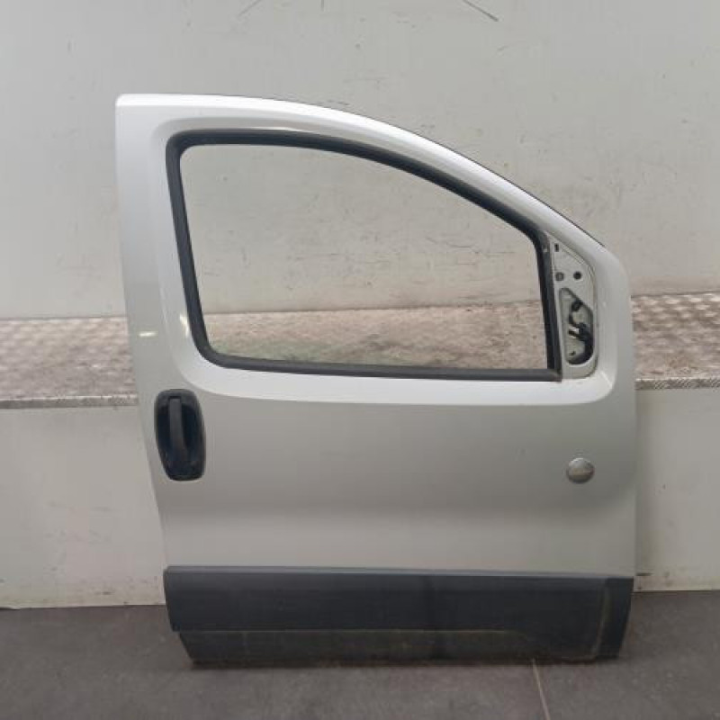 Porte avant droit PEUGEOT BIPPER Porte avant droit PEUGEOT BIPPER