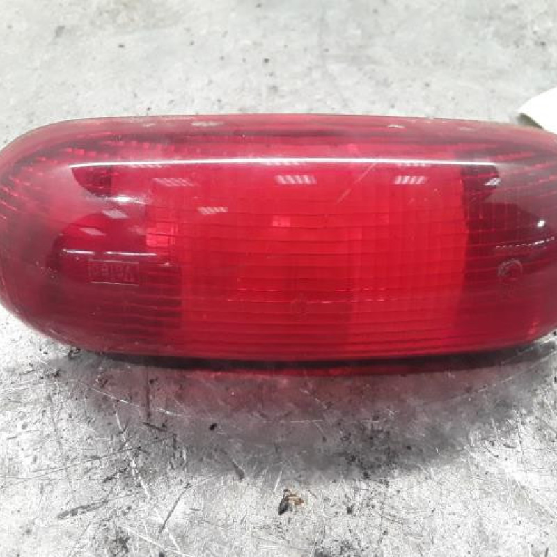 Feu arriere stop central RENAULT KANGOO 1 Feu arriere stop central RENAULT KANGOO 1