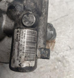 Pompe de direction RENAULT MASTER 2 Photo n°5