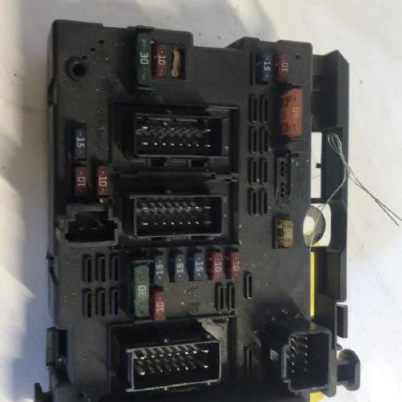 Boitier servitude moteur (BSM) PEUGEOT 307 Boitier servitude moteur (BSM) PEUGEOT 307