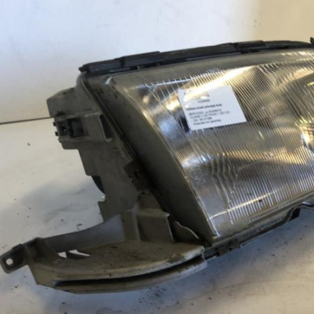 Optique avant principal droit (feux)(phare) MERCEDES CLASSE C 202