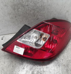 Feu arriere principal droit (feux) OPEL CORSA D Photo n°1