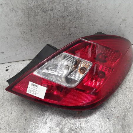 Feu arriere principal droit (feux) OPEL CORSA D Photo n°1