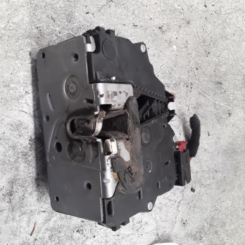 Serrure avant droit PEUGEOT BOXER 3