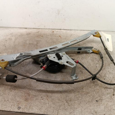 Leve vitre electrique avant gauche PEUGEOT 206+ Photo n°1