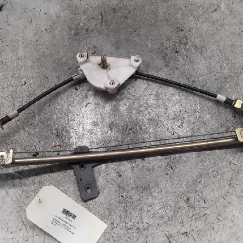 Leve vitre mecanique avant droit CITROEN AX