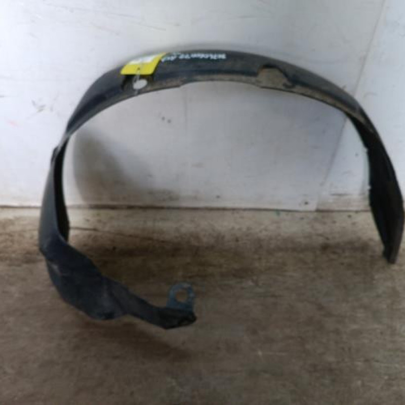 Pare boue avant droit RENAULT TWINGO 1 Pare boue avant droit RENAULT TWINGO 1