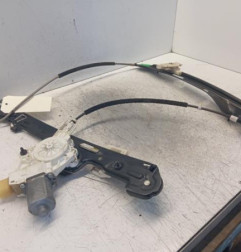 Leve vitre electrique avant droit BMW SERIE 1 E87 Photo n°3