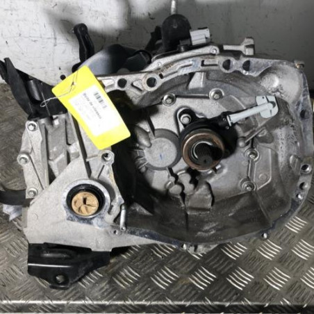 Boite de vitesses RENAULT CLIO 4 Photo n°1