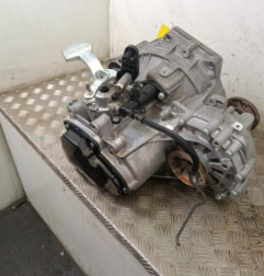 Boite de vitesses VOLKSWAGEN POLO 5 Photo n°3