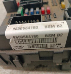 Boitier servitude moteur (BSM) PEUGEOT 307