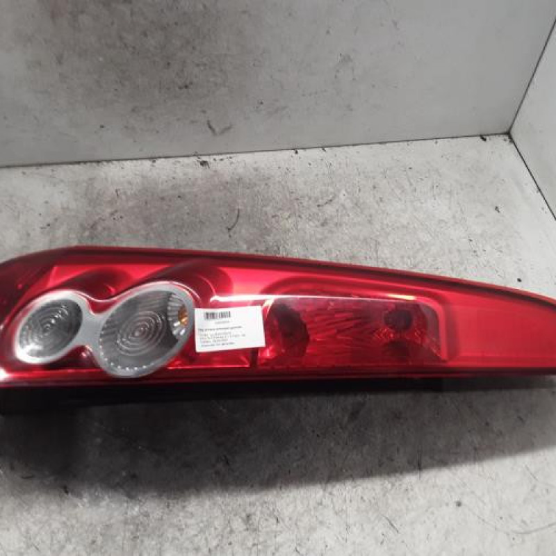 Feu arriere principal gauche (feux) FORD FIESTA 5