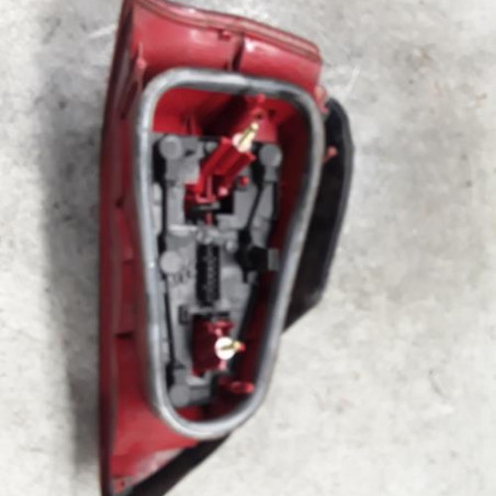 Feu arriere principal droit (feux) PEUGEOT 106