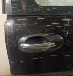 Porte laterale gauche KIA CARNIVAL 1