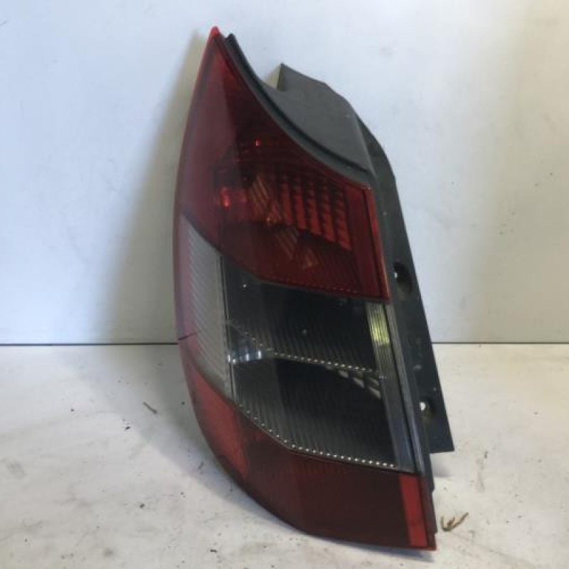 Feu arriere principal gauche (feux) RENAULT SCENIC 2
