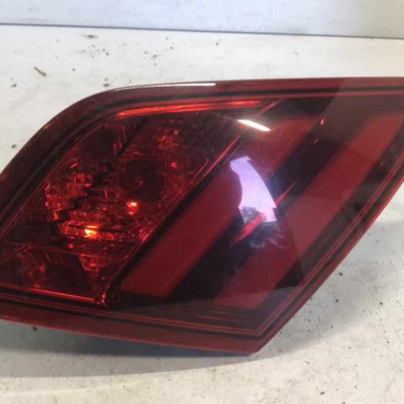 Feu arriere secondaire droit (feux) PEUGEOT 308 2