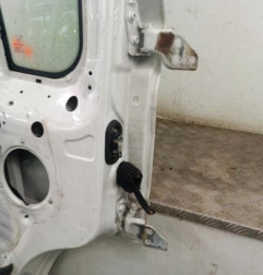 Porte avant gauche RENAULT MASTER 2 Photo n°6