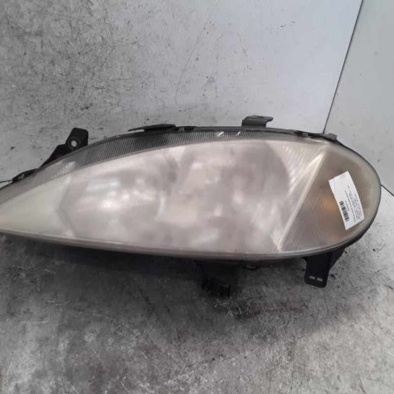 Optique avant principal gauche (feux)(phare) RENAULT MEGANE 1