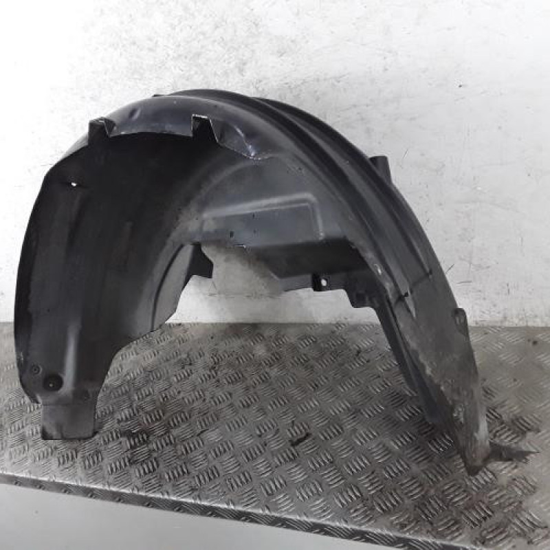 Pare boue arriere gauche PEUGEOT 3008 2