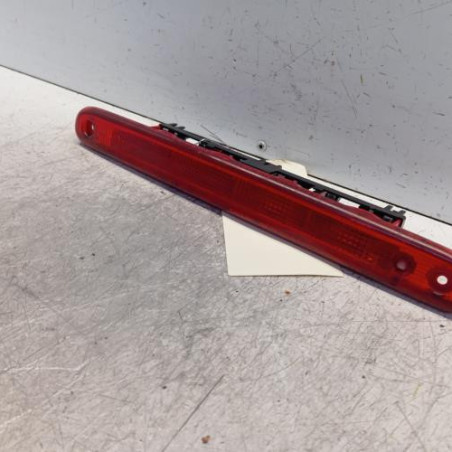 Feu arriere stop central PEUGEOT 107