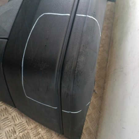 Pare choc arriere VOLKSWAGEN GOLF 3