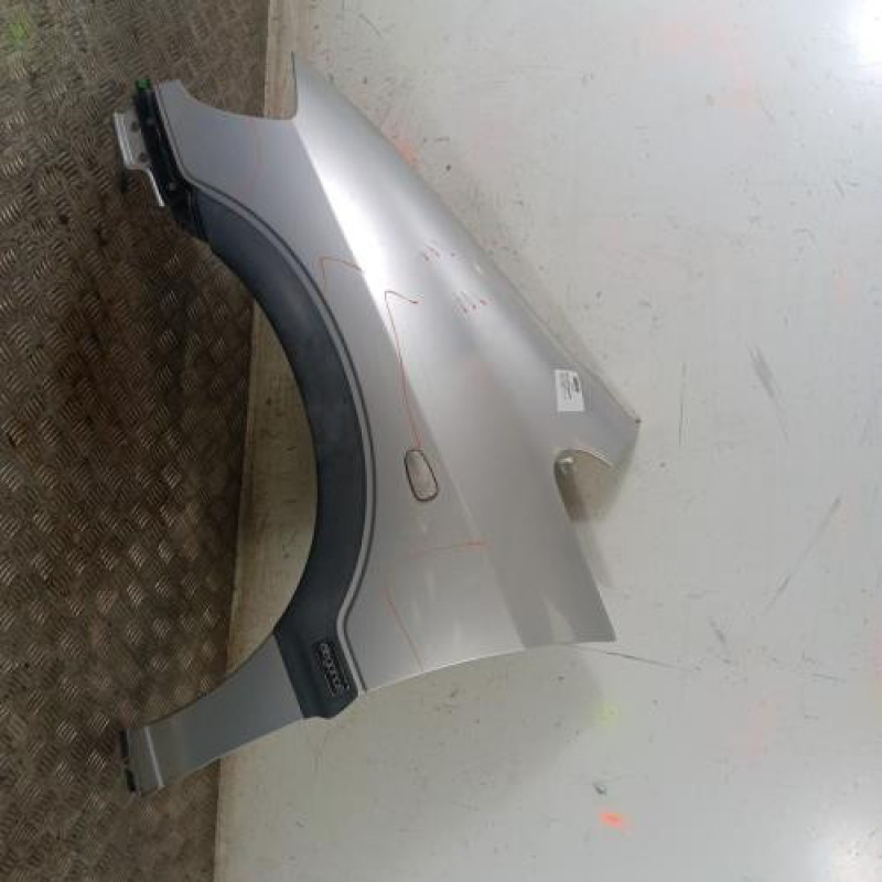 Aile avant gauche OPEL ZAFIRA A