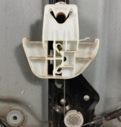 Leve vitre mecanique arriere droit VOLKSWAGEN TOURAN 1 Photo n°3