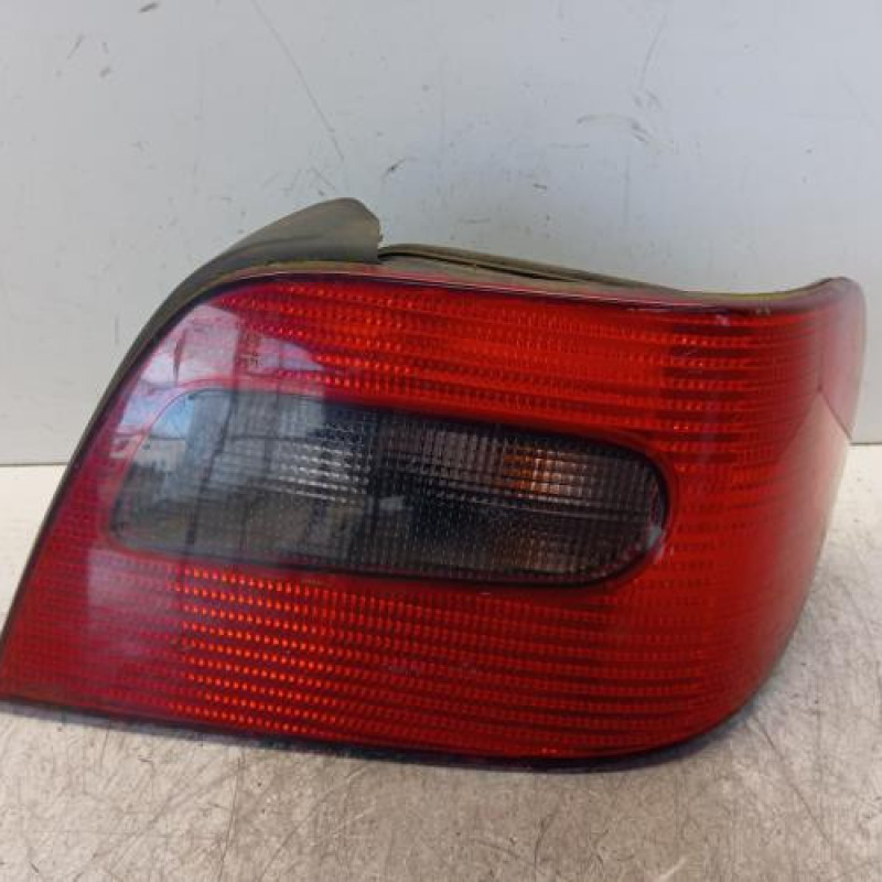 Feu arriere principal droit (feux) CITROEN XSARA Feu arriere principal droit (feux) CITROEN XSARA
