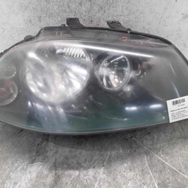Optique avant principal droit (feux)(phare) SEAT IBIZA 3