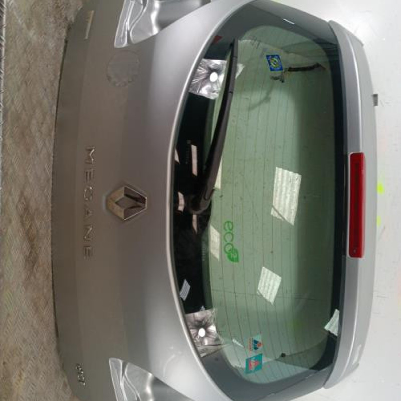 Malle/Hayon arriere RENAULT MEGANE 3
