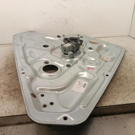 Leve vitre electrique arriere droit KIA VENGA Photo n°1