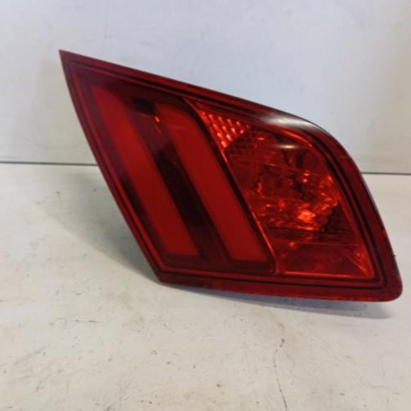 Feu arriere secondaire gauche (feux) PEUGEOT 308 2