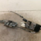 Serrure avant gauche PEUGEOT 208 1