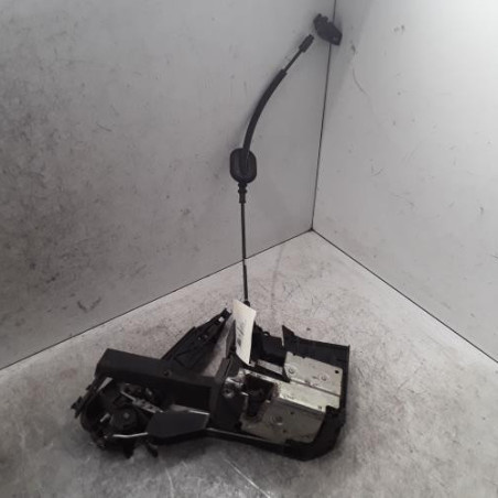 Serrure avant gauche FORD FIESTA 5