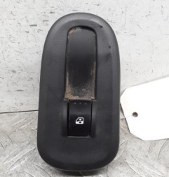 Interrupteur de leve vitre avant droit RENAULT MASTER 3 Photo n°1