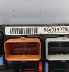 Boitier servitude moteur (BSM) CITROEN C3 PICASSO Photo n°4