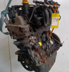 Moteur RENAULT CLIO 2 CAMPUS Photo n°1