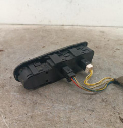 Interrupteur de leve vitre avant gauche CITROEN C4 PICASSO 1