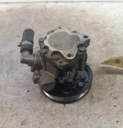 Pompe de direction AUDI A4 1 Photo n°1