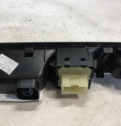Interrupteur de leve vitre avant gauche RENAULT TWINGO 3