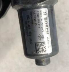Moteur essuie glace arriere RENAULT TWINGO 3 Photo n°3