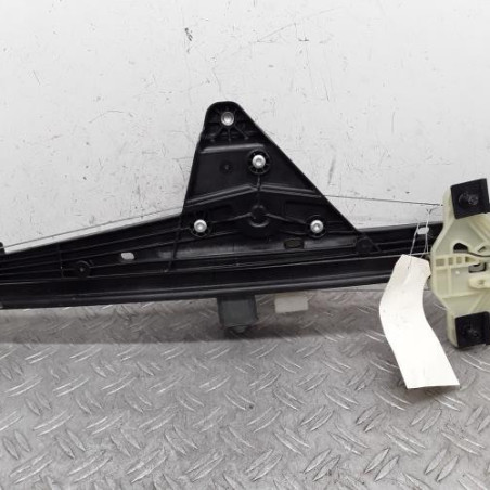 Leve vitre electrique avant droit RENAULT CLIO 5 Photo n°1