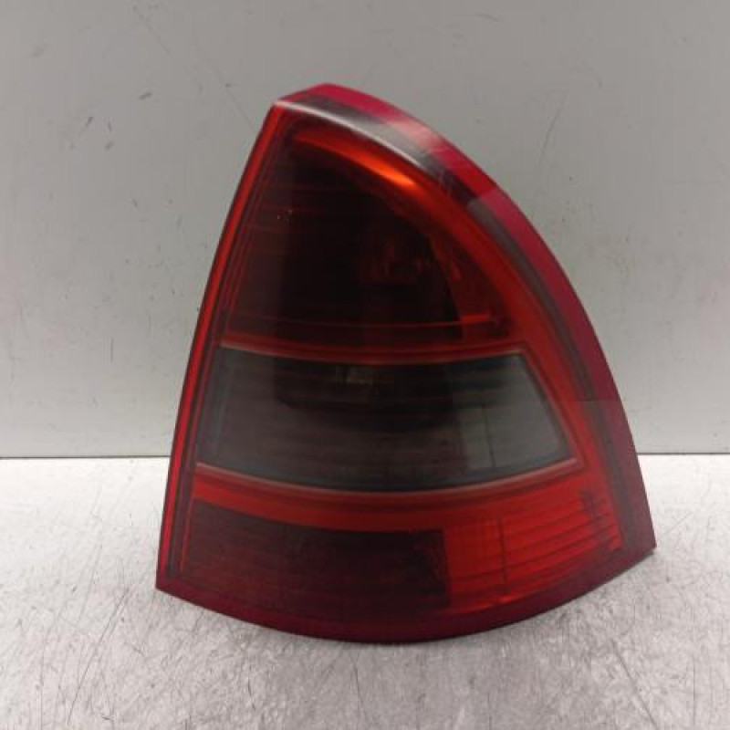 Feu arriere principal droit (feux) CITROEN C5 1 Feu arriere principal droit (feux) CITROEN C5 1