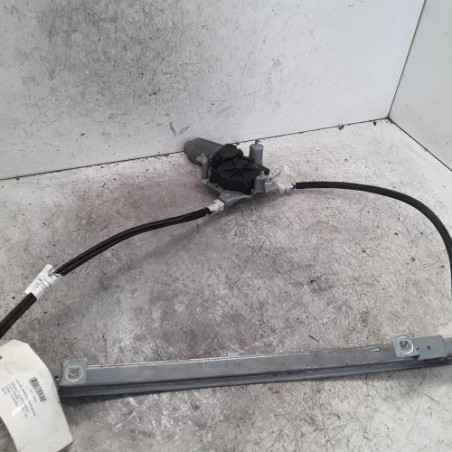 Leve vitre electrique avant gauche RENAULT CLIO 2 Photo n°1