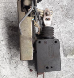 Serrure avant droit PEUGEOT 106