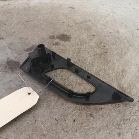 Interrupteur de leve vitre arriere droit PEUGEOT 407