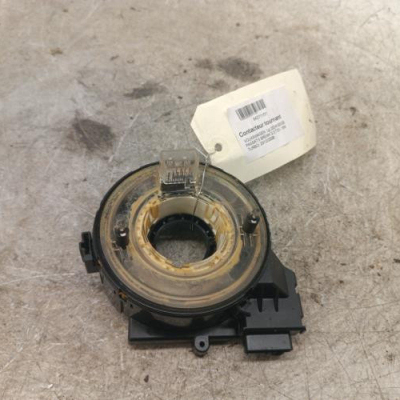 Contacteur tournant VOLKSWAGEN PASSAT 5 Contacteur tournant VOLKSWAGEN PASSAT 5