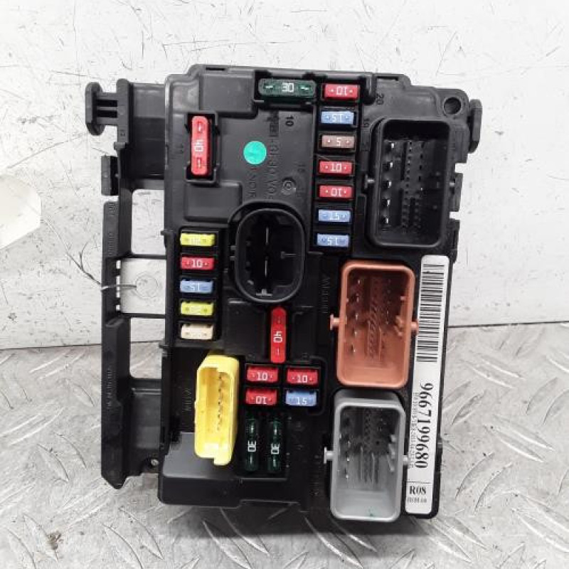 Boitier servitude moteur (BSM) CITROEN C3 PICASSO Boitier servitude moteur (BSM) CITROEN C3 PICASSO